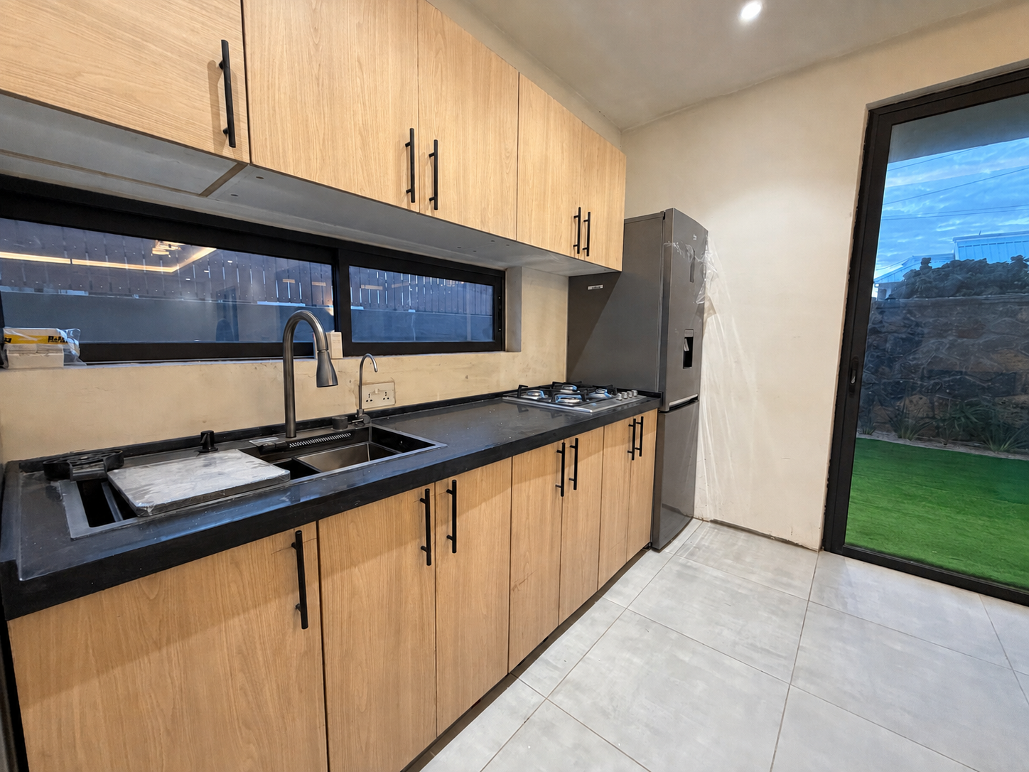 FOR SALE | BRAND NEW 4-BEDROOM HOUSE | 5 MIN WALK TO BALFOUR GARDEN | BEAU BASSIN 6