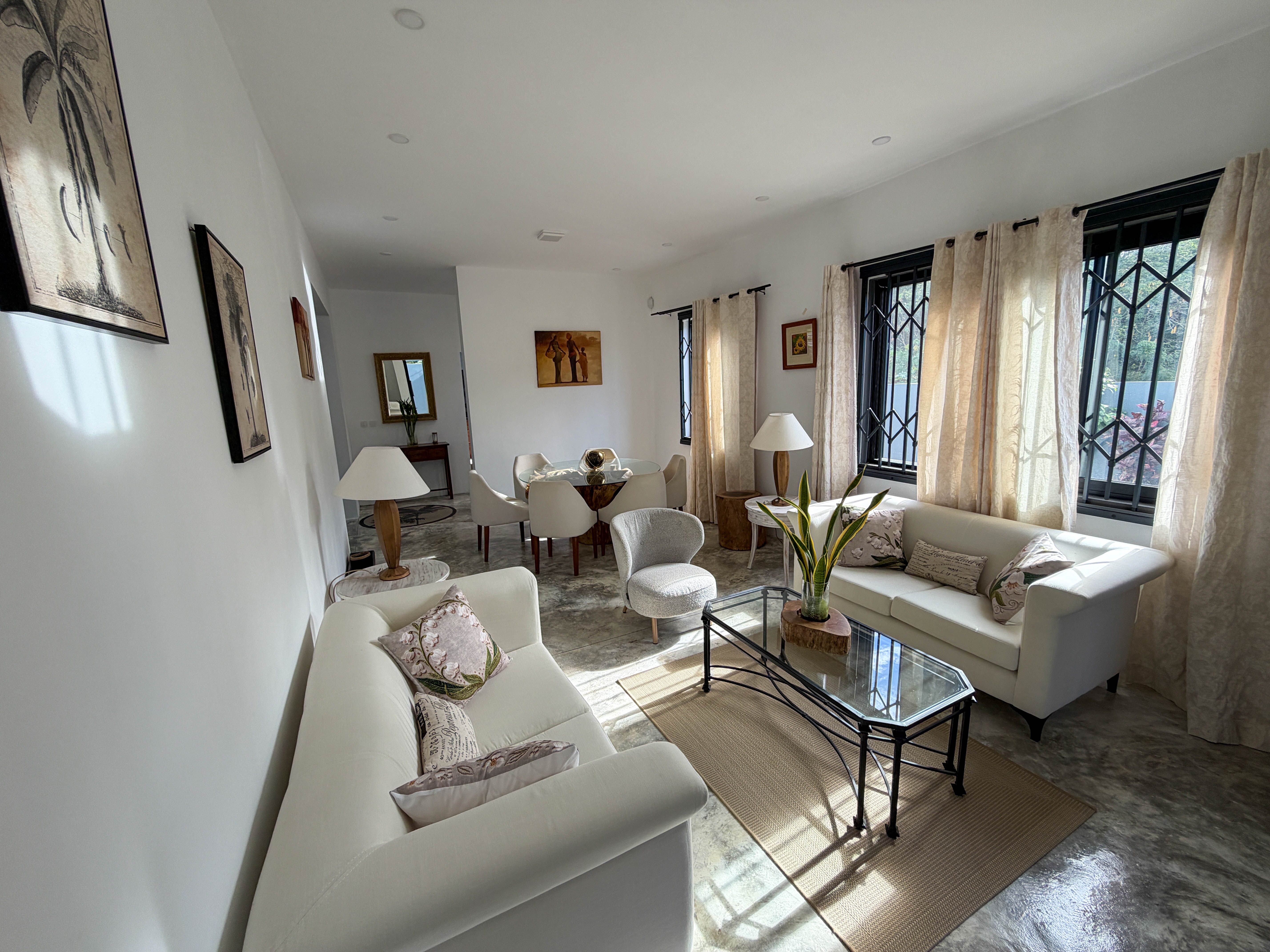 FOR SALE - A 300 SQM 3-BEDROOM VILLA IN CALODYNE, MINUTES WALK FROM THE BEACH 4