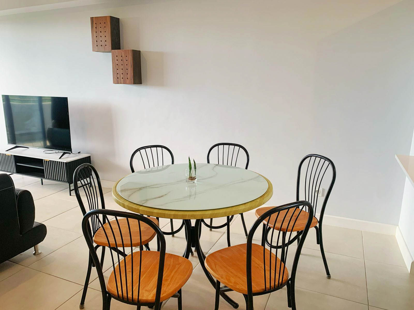 FOR RENT | ELEGANT 2-BEDROOM APARTMENT WITH FOREST VIEWS | THE GROVE SMART CITY, FLIC-EN-FLAC 3