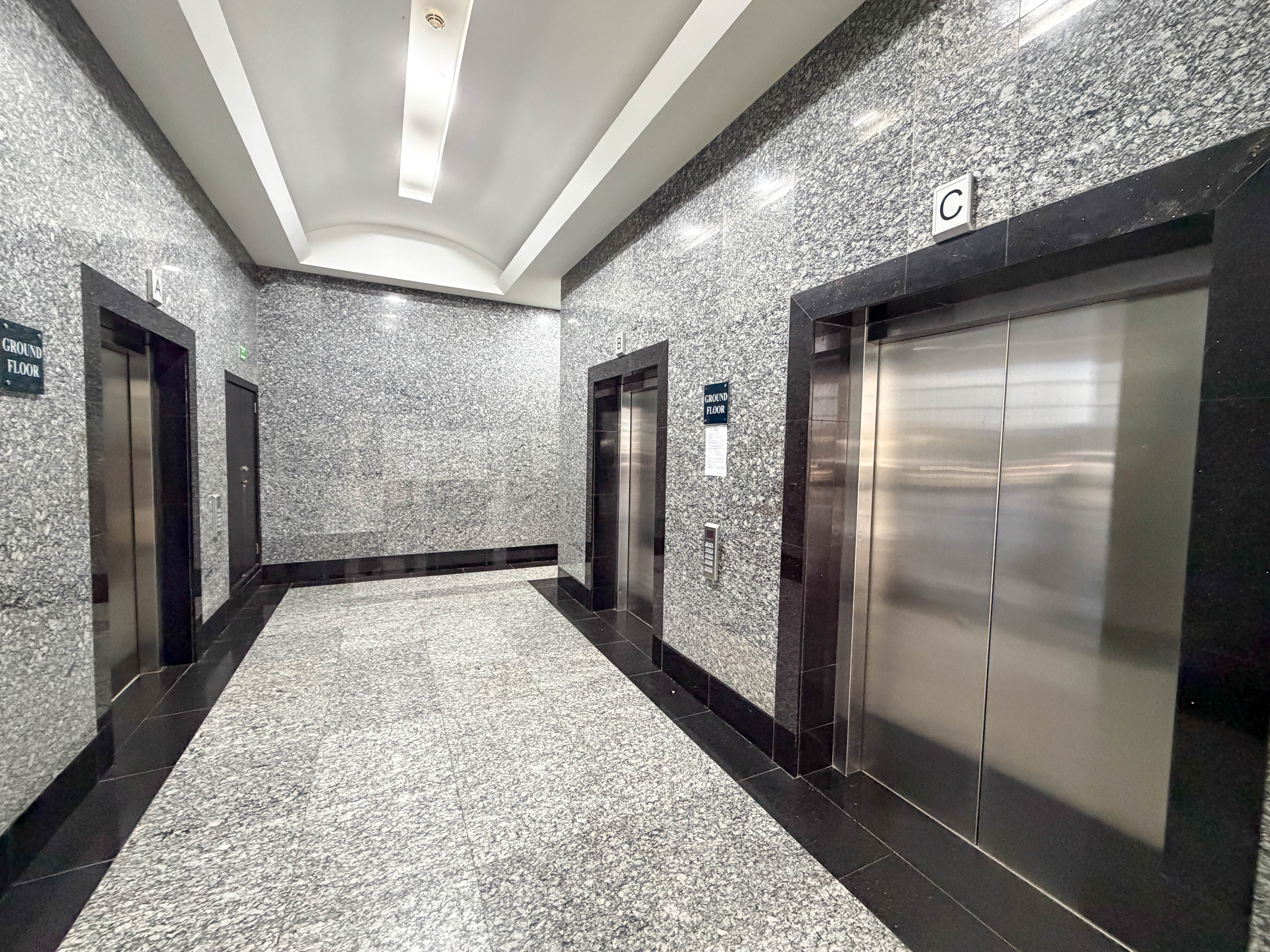 430 SQM OFFICE FOR RENT, NEXTERACOM TOWER 3, EBÈNE CYBERCITY 5