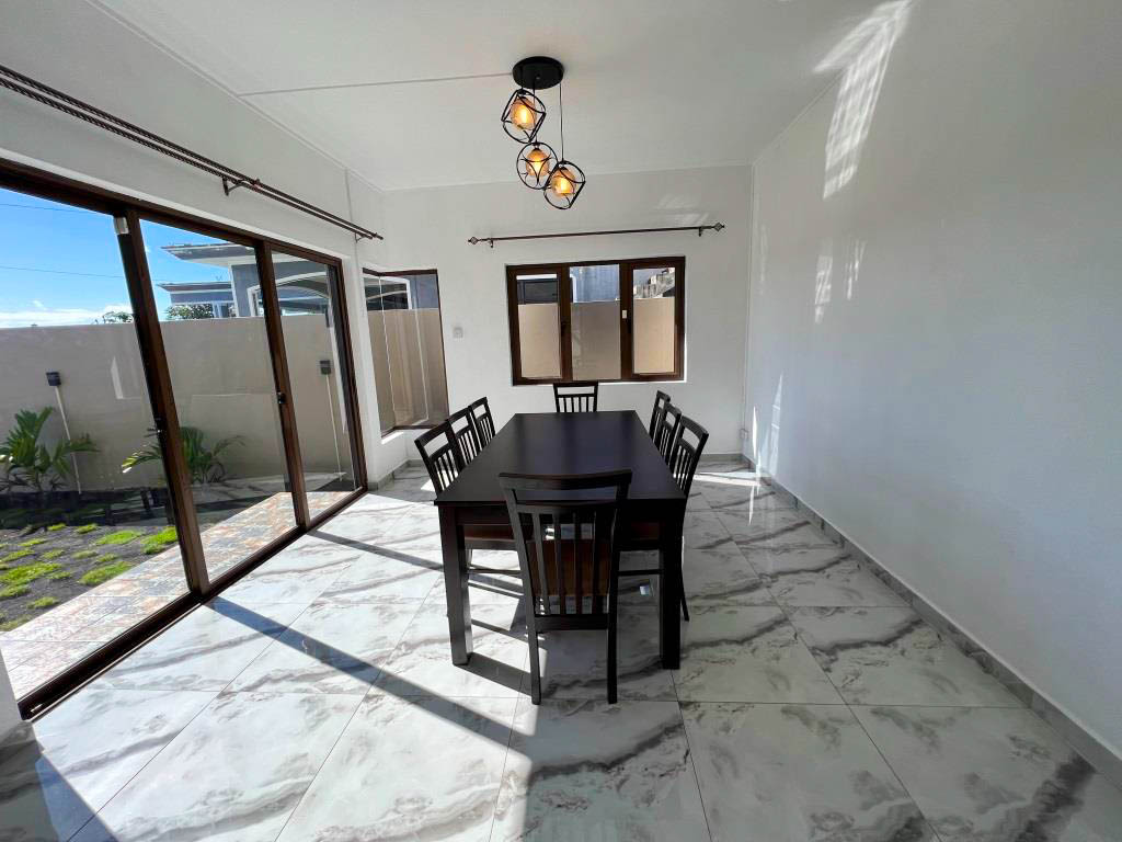 FOR RENT | MODERN 4-BEDROOM VILLA | PETIT RAFFRAY 5