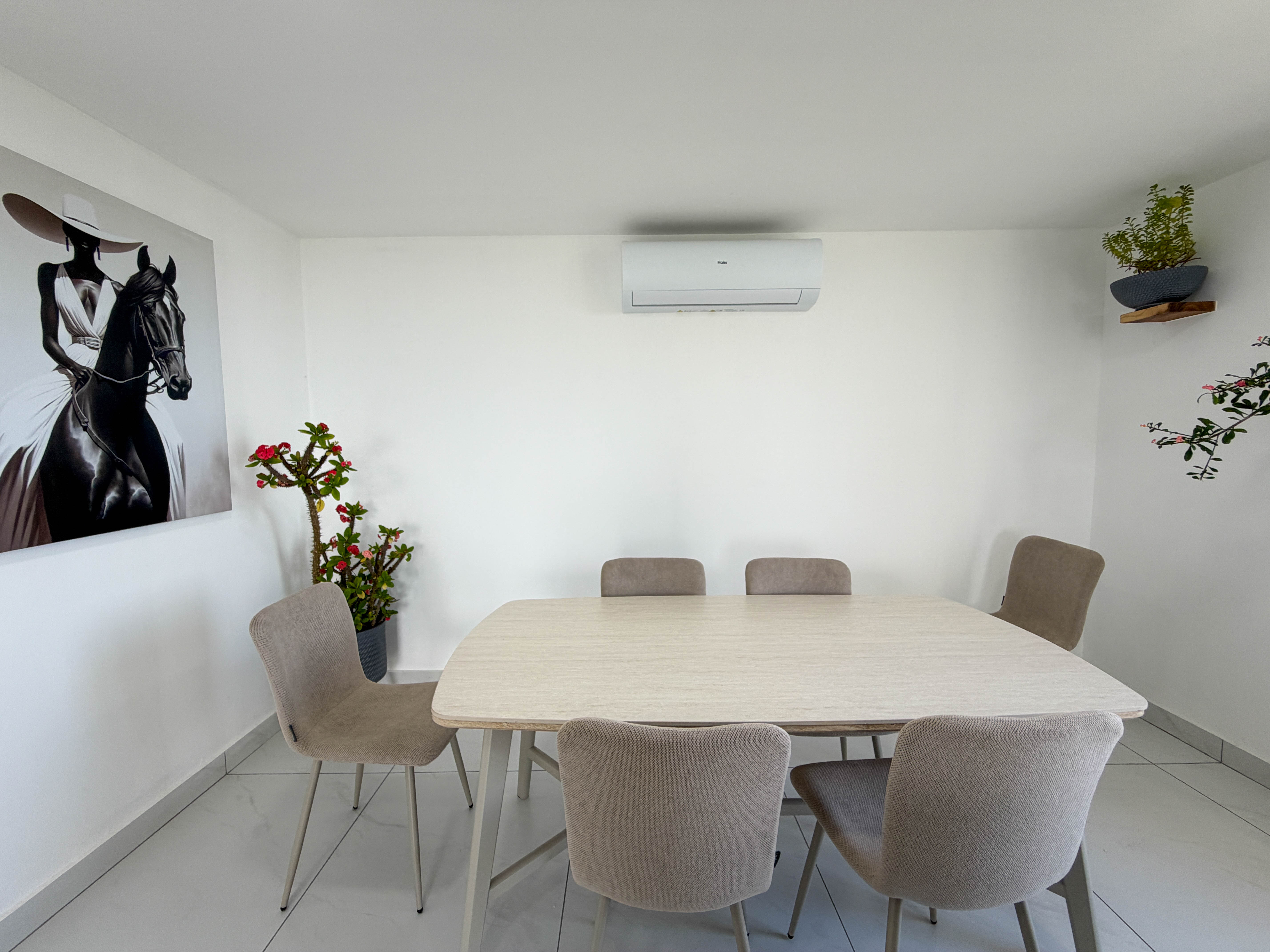 FOR RENT - A 3-BEDROOM PENTHOUSE WITH ITS OWN ROOFTOP POOL, GRAND BAY | CAP MALHEUREUX 5