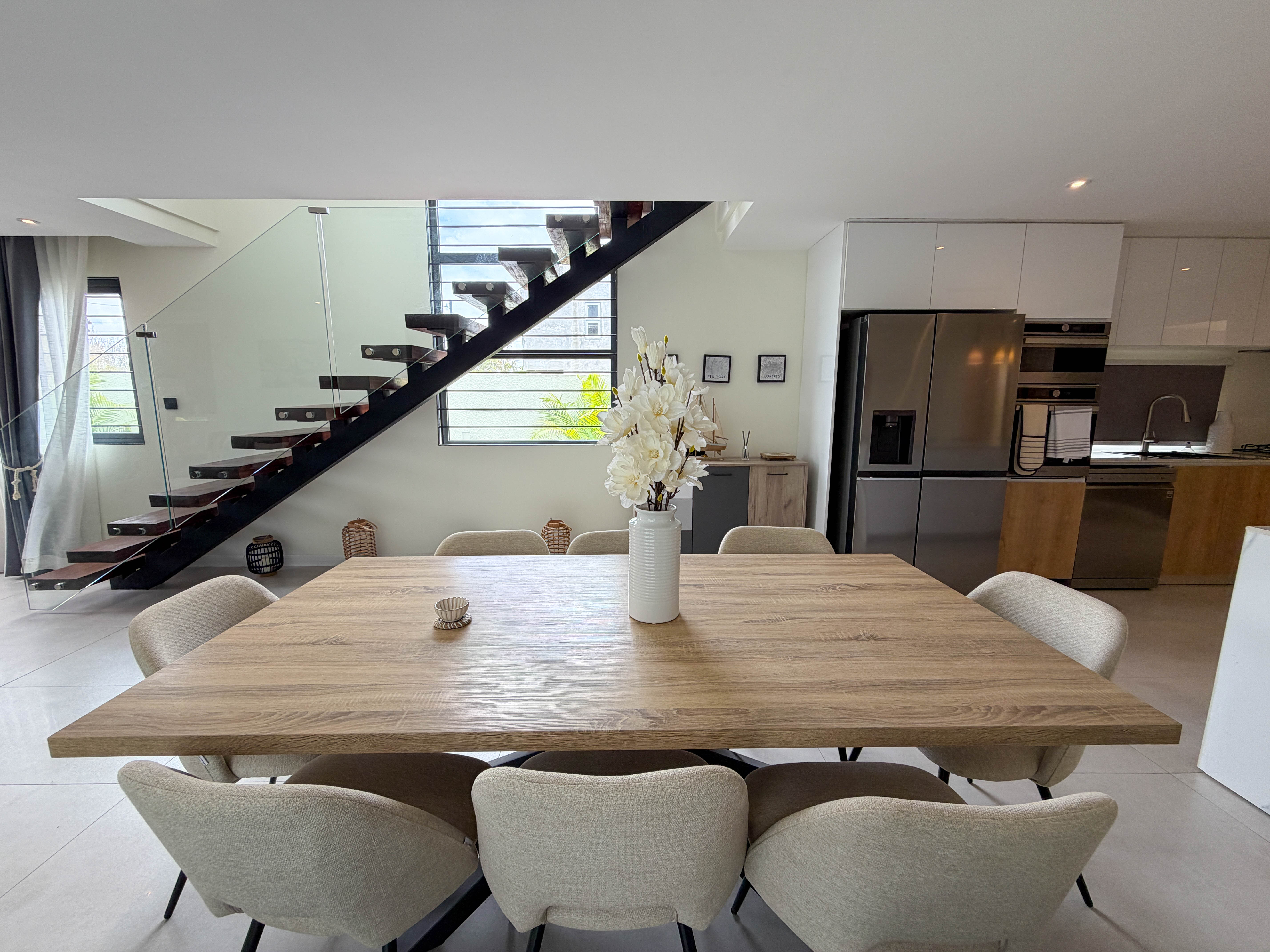 VILLA FOR RENT | PEREYBERE, CHEMIN 20 PIEDS | 4 BEDROOMS | POOL AND GARDEN | RS 85,000 PER MONTH 3