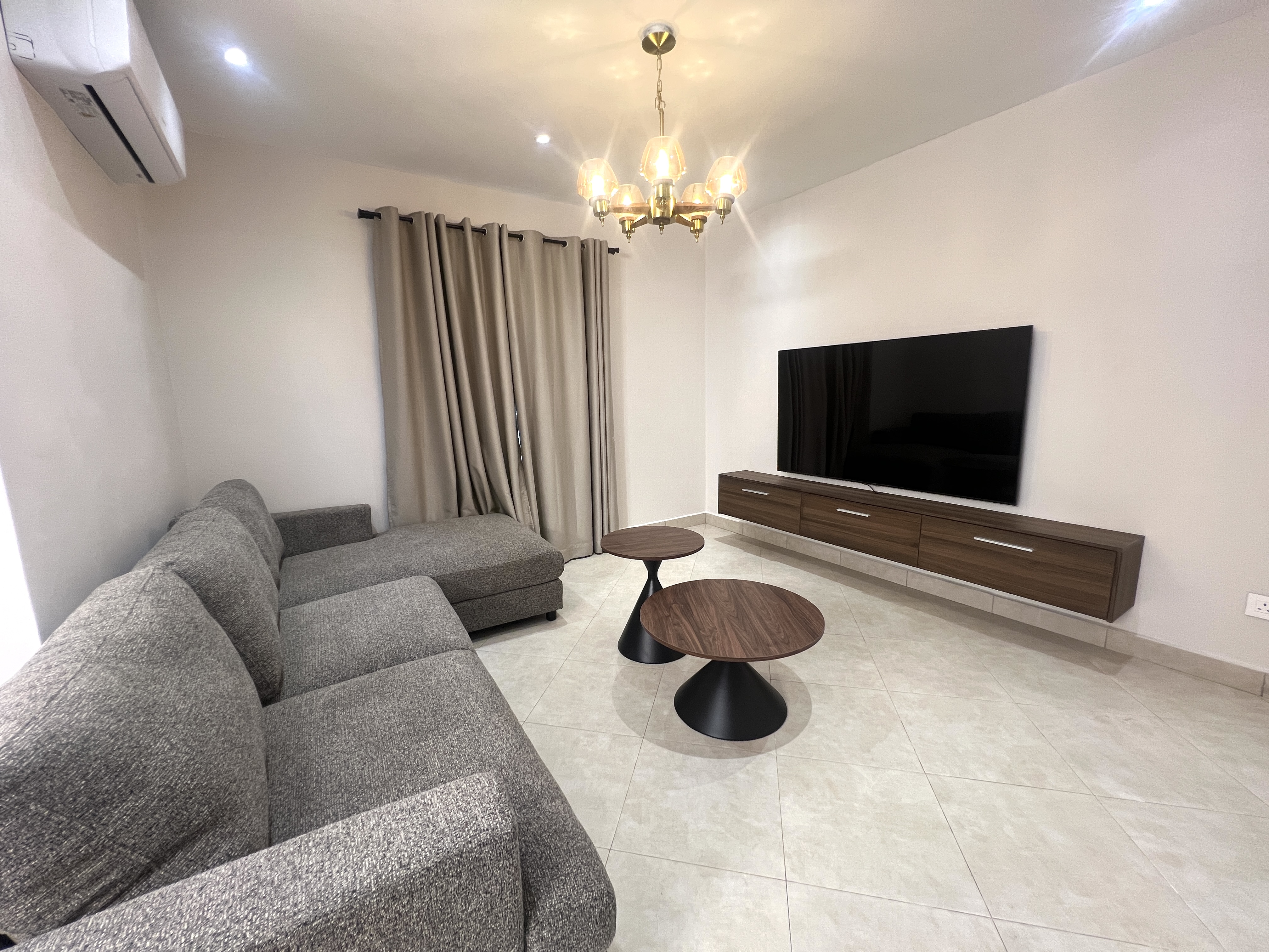 FOR RENT - 3-BEDROOM DUPLEX - GRAND BAY 2