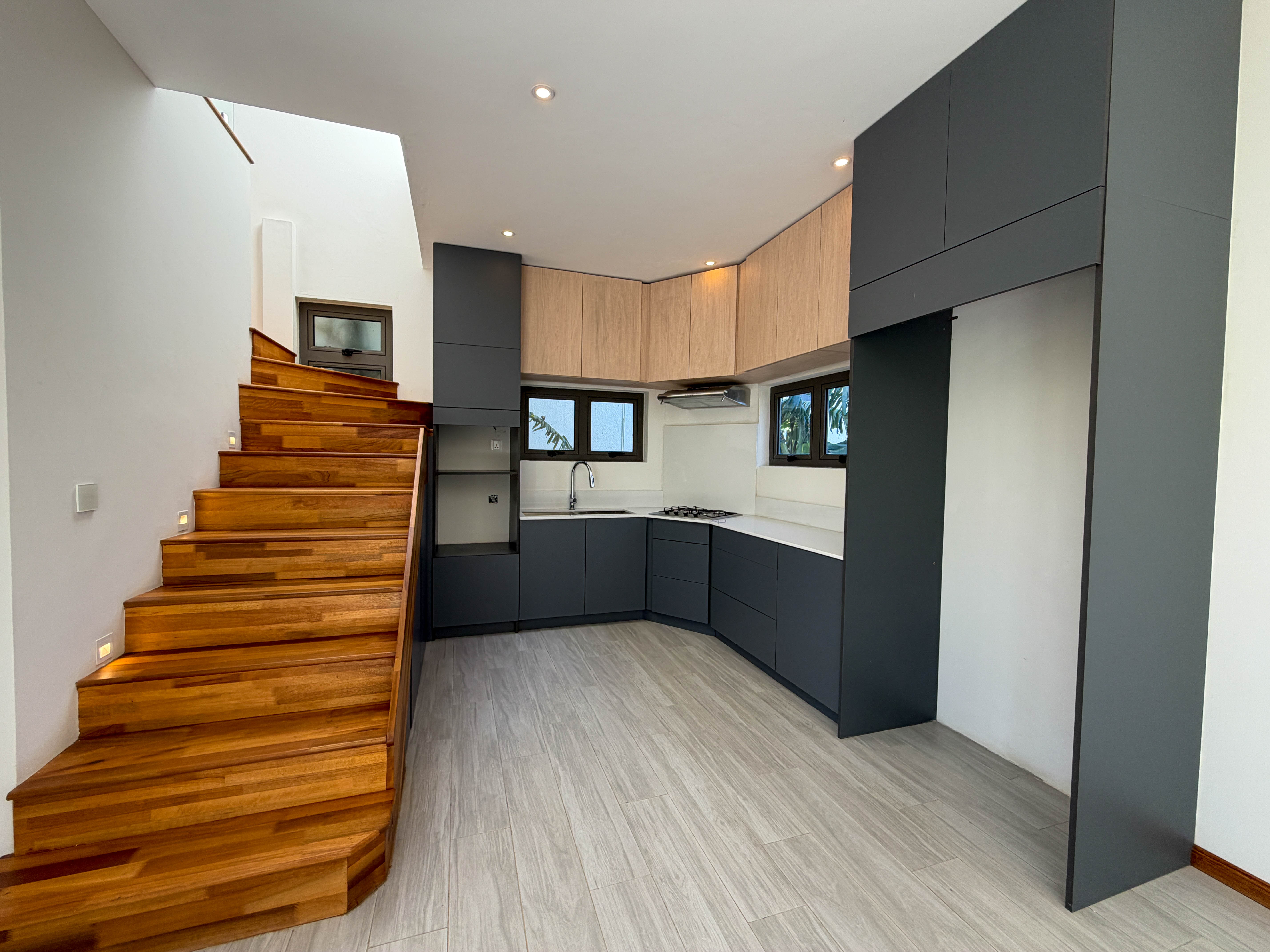 BRAND NEW HOUSE WITH POOL | 3 BEDROOMS + SEPARATE OFFICE + STORE ROOM | 110 TOISES | MONT MASCAL REGION | RS 12.9M 5