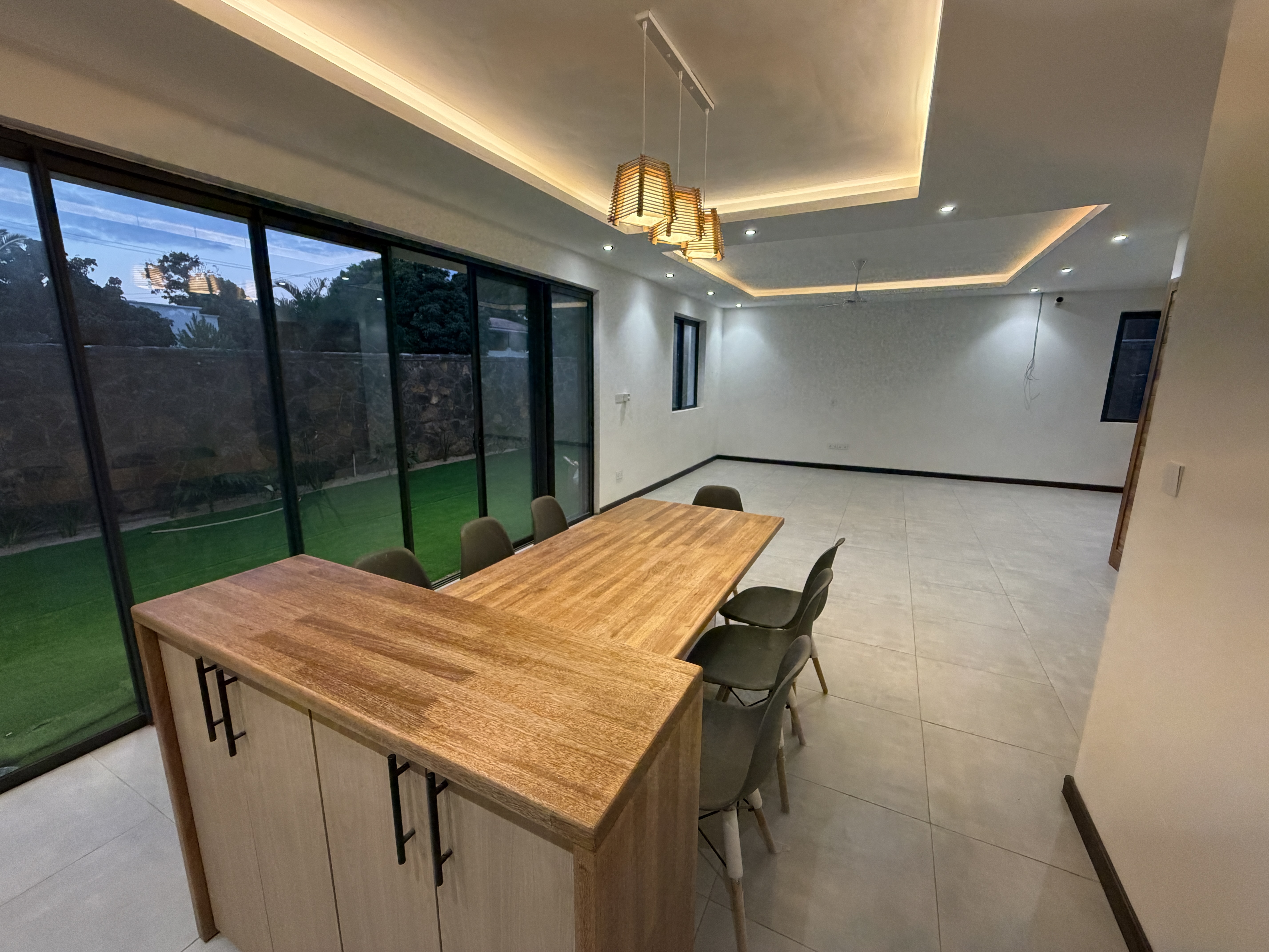 FOR SALE | BRAND NEW 4-BEDROOM HOUSE | 5 MIN WALK TO BALFOUR GARDEN | BEAU BASSIN 5