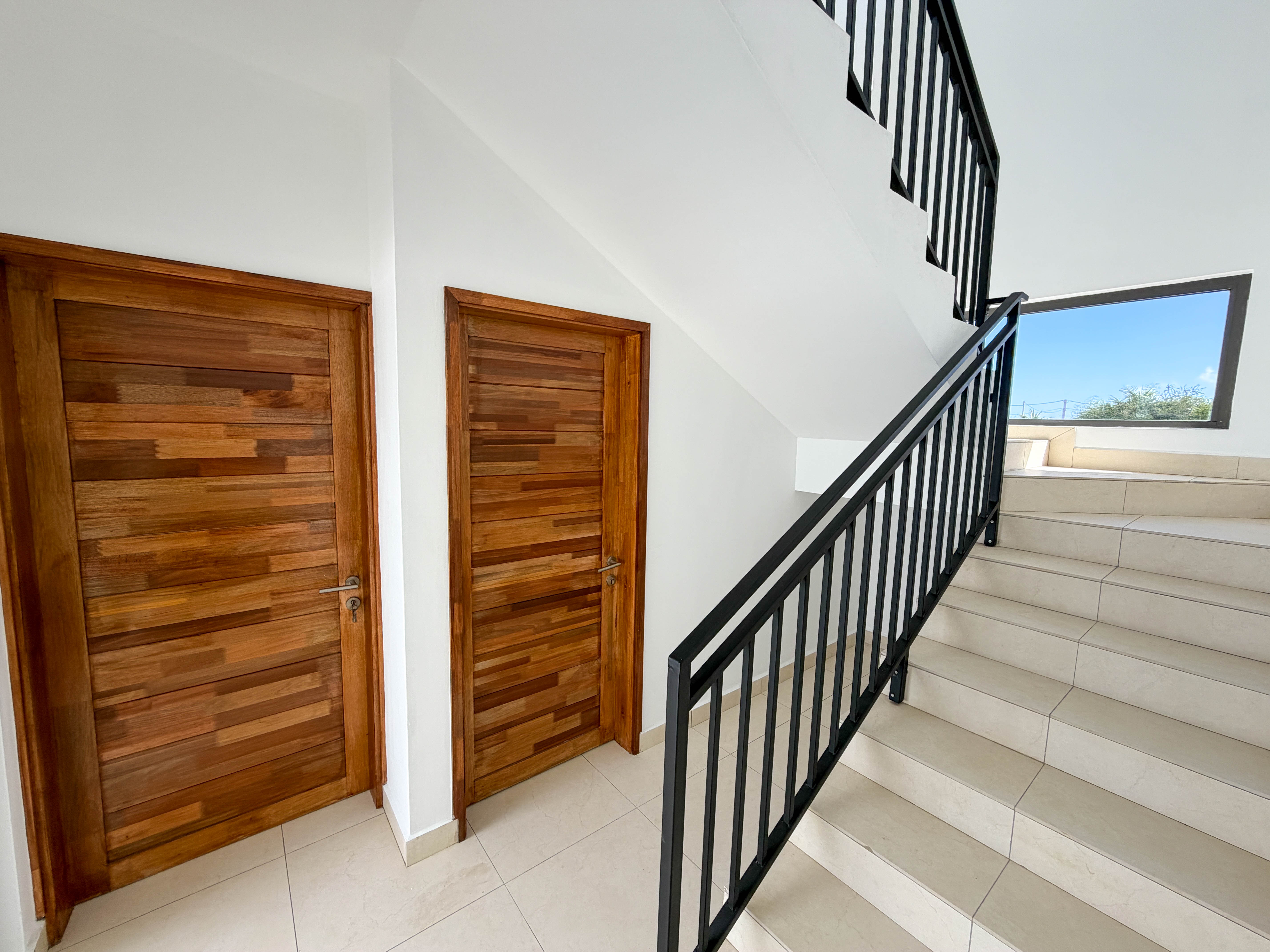 7 NEW VILLAS WITH SHARP, MODERN ARCHITECTURE, ONE ALREADY MOVE IN READY, CAP MALHEUREUX 6