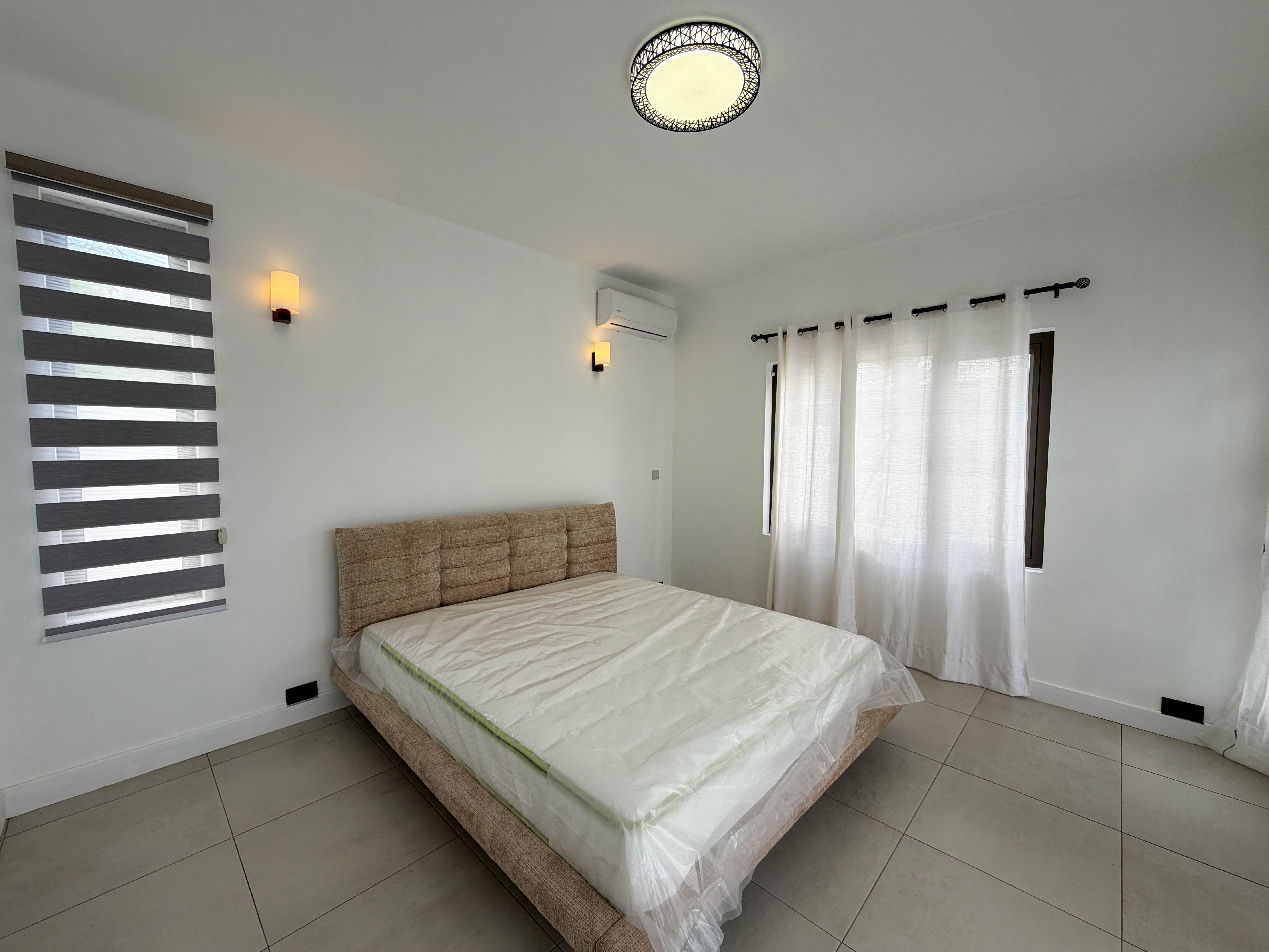 BRAND NEW FURNISHED VILLA WITH POOL | GRAND BAY | 3 AIR CONDITIONED BEDROOMS | RS 16.5M 6