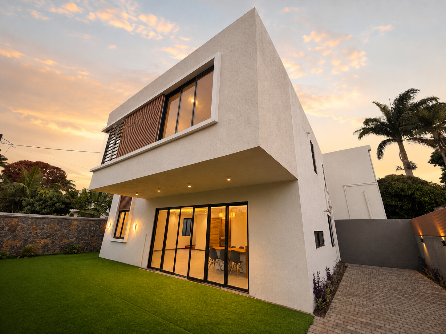 FOR SALE | BRAND NEW 4-BEDROOM HOUSE | 5 MIN WALK TO BALFOUR GARDEN | BEAU BASSIN 2
