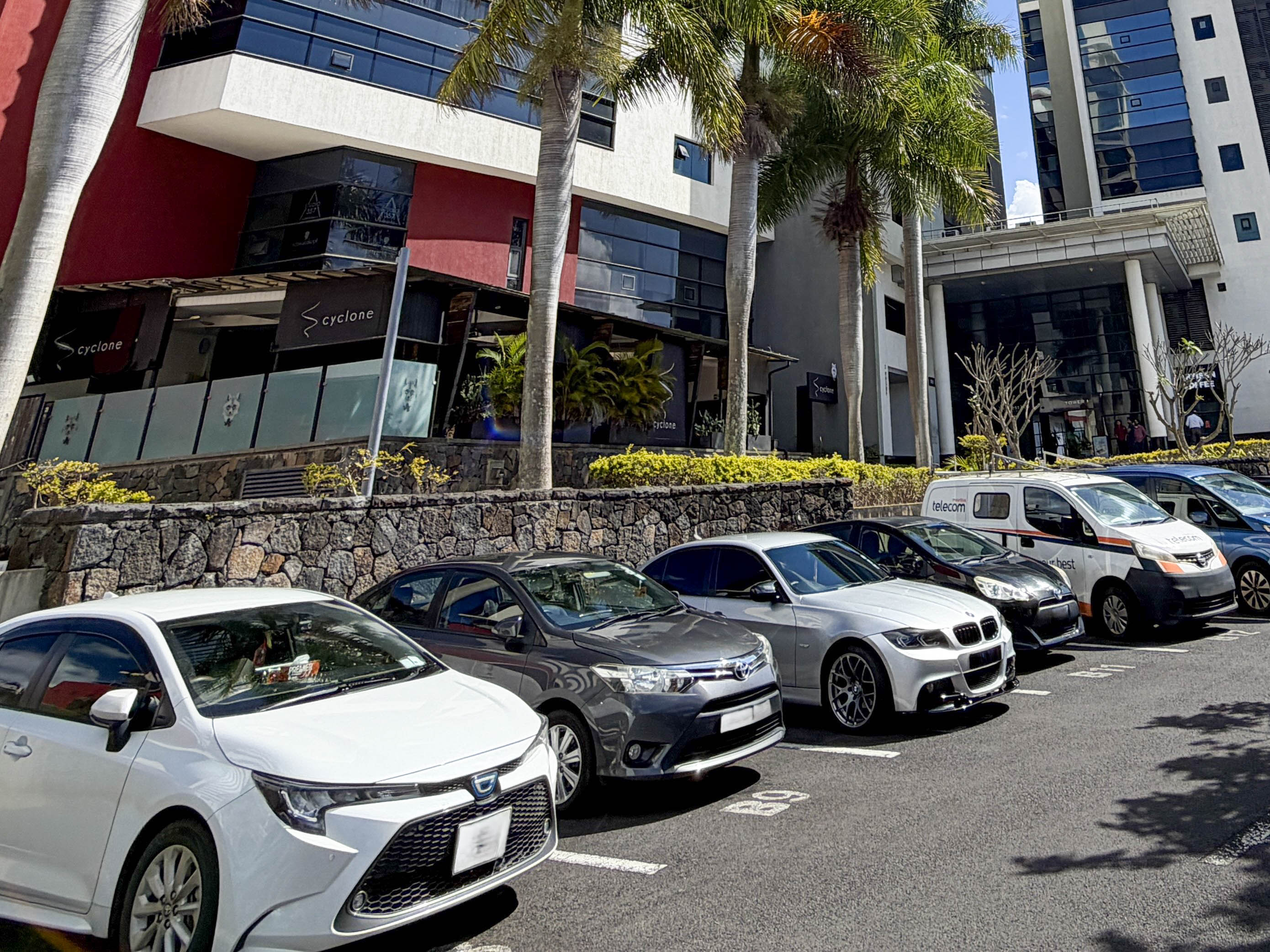 430 SQM OFFICE FOR RENT, NEXTERACOM TOWER 3, EBÈNE CYBERCITY 4