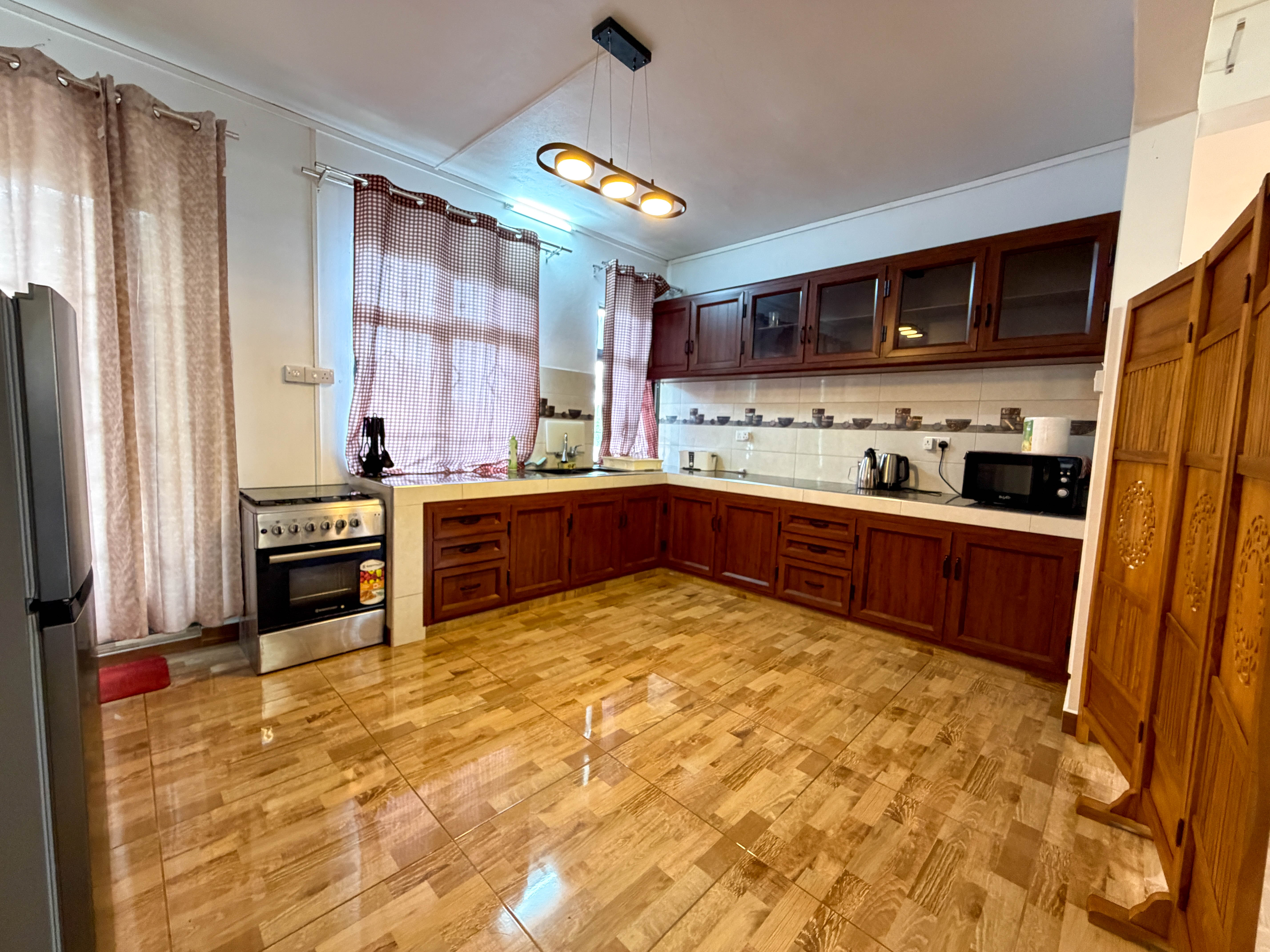 FOR RENT – 2-BEDROOM APARTMENT - TROU AUX BICHES 4